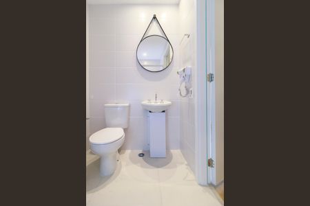 Studio para alugar com 28m², 0 quarto e sem vagaBanheiro