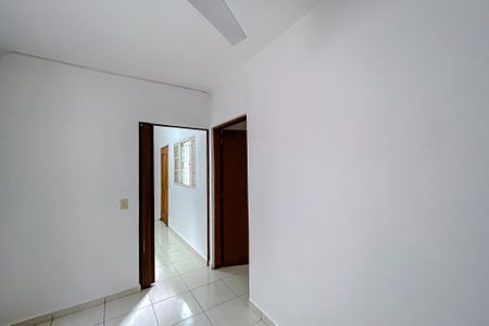 Casa à venda com 35m², 1 quarto e sem vagaSuíte