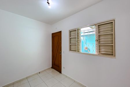 Casa à venda com 35m², 1 quarto e sem vagaSala