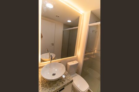 Banheiro de apartamento para alugar com 1 quarto, 32m² em Ingá, Niterói