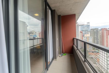Sacada de kitnet/studio para alugar com 1 quarto, 26m² em Consolação, São Paulo
