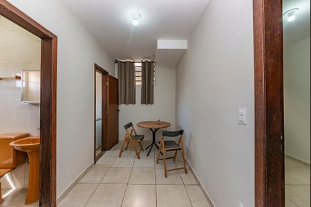 Sala de apartamento para alugar com 1 quarto, 35m² em João Pinheiro, Belo Horizonte