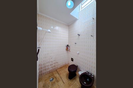 Casa à venda com 160m², 3 quartos e 1 vaga Casa à venda com 160m², 3 quartos e 1 vagaBanheiro