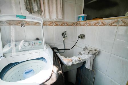 Apartamento para alugar com 75m², 2 quartos e 1 vagaÁrea de Serviço