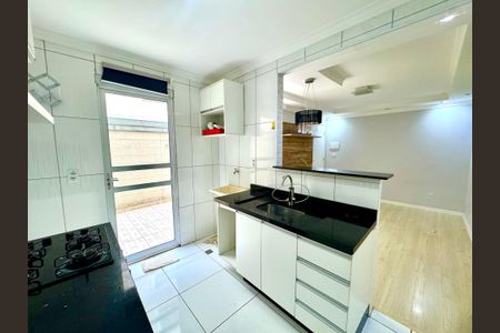 Apartamento para alugar com 47m², 2 quartos e 1 vaga Apartamento para alugar com 47m², 2 quartos e 1 vagaCozinha