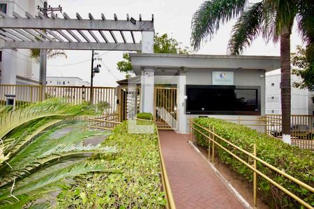 Apartamento para alugar com 47m², 2 quartos e 1 vaga Apartamento para alugar com 47m², 2 quartos e 1 vagaFachada e portaria