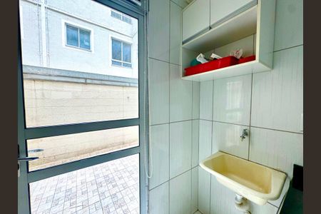 Apartamento para alugar com 47m², 2 quartos e 1 vaga Apartamento para alugar com 47m², 2 quartos e 1 vagaÁrea de Serviço