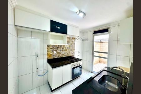 Apartamento para alugar com 47m², 2 quartos e 1 vaga Apartamento para alugar com 47m², 2 quartos e 1 vagaCozinha