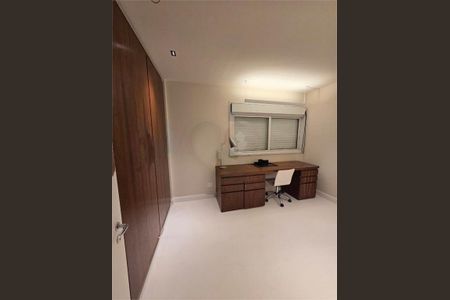 Apartamento à venda com 2 quartos, 116m² em Itaim Bibi, São Paulo