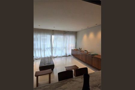 Apartamento à venda com 2 quartos, 116m² em Itaim Bibi, São Paulo