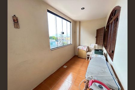 Casa para alugar com 80m², 5 quartos e 4 vagasVaranda casa 2