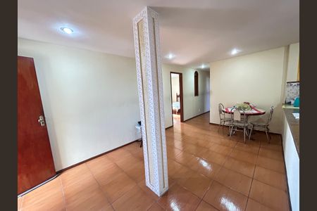 Casa para alugar com 80m², 5 quartos e 4 vagasCozinha