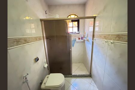 Casa para alugar com 80m², 5 quartos e 4 vagasBanheiro da Suíte 2