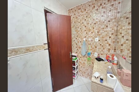 Casa para alugar com 80m², 5 quartos e 4 vagasBanheiro da Suíte 2