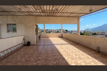 Casa para alugar com 80m², 5 quartos e 4 vagasTerraço