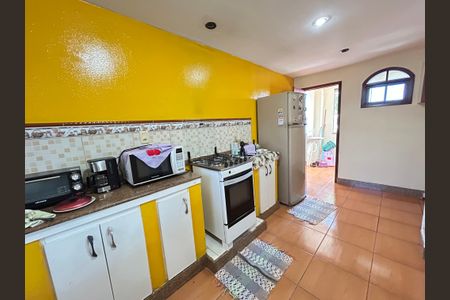 Casa para alugar com 80m², 5 quartos e 4 vagasCozinha