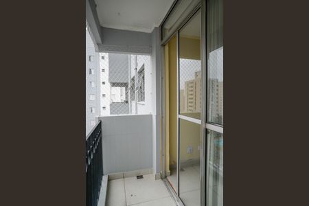 Varanda de apartamento para alugar com 2 quartos, 57m² em Jardim Celeste, São Paulo