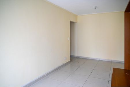 Sala de apartamento para alugar com 2 quartos, 57m² em Jardim Celeste, São Paulo