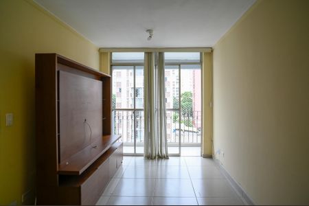 Apartamento para alugar com 57m², 2 quartos e 1 vaga Apartamento para alugar com 57m², 2 quartos e 1 vagaSala