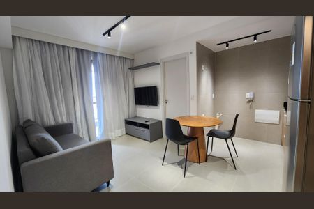 Sala de kitnet/studio para alugar com 1 quarto, 37m² em Rio Vermelho, Salvador