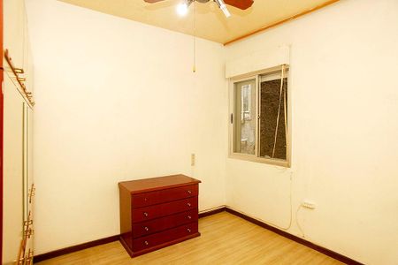 Quarto 1 de apartamento para alugar com 3 quartos, 110m² em Independência, Porto Alegre