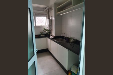 Apartamento à venda com 2 quartos, 79m² em Empresarial 18 do Forte, Barueri