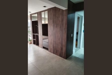 Apartamento à venda com 79m², 2 quartos e 1 vaga