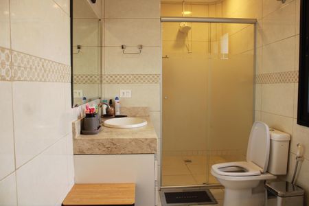 Apartamento à venda com 314m², 4 quartos e 4 vagasBanheiro 2