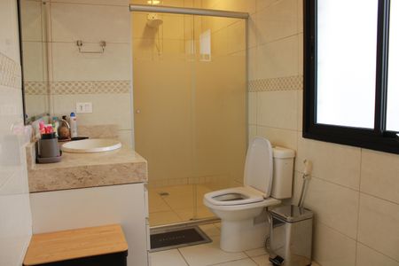 Apartamento à venda com 314m², 4 quartos e 4 vagasBanheiro 2