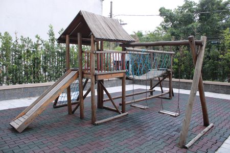 Apartamento à venda com 314m², 4 quartos e 4 vagasÁrea comum - Playground