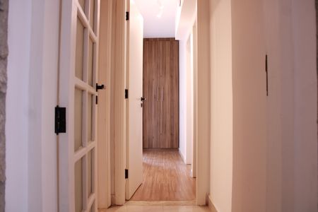 Apartamento à venda com 314m², 4 quartos e 4 vagasCorredor
