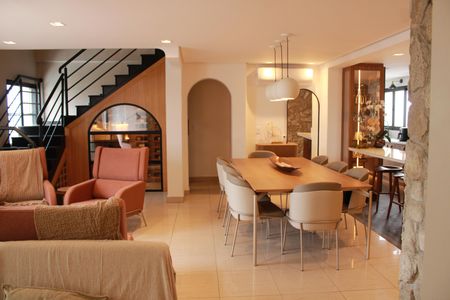 Apartamento à venda com 314m², 4 quartos e 4 vagasSala