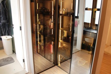 Apartamento à venda com 314m², 4 quartos e 4 vagasSuite