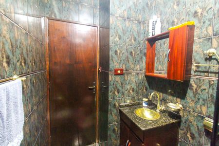 Casa para alugar com 220m², 3 quartos e 5 vagas Casa para alugar com 220m², 3 quartos e 5 vagasBanheiro 2