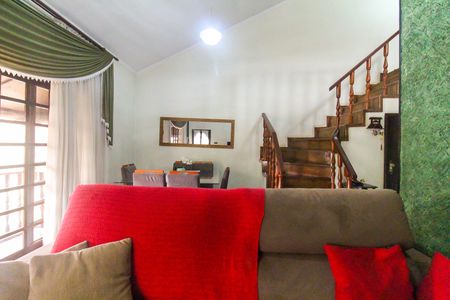 Sala de casa para alugar com 3 quartos, 220m² em Jardim Nossa Senhora do Carmo, São Paulo