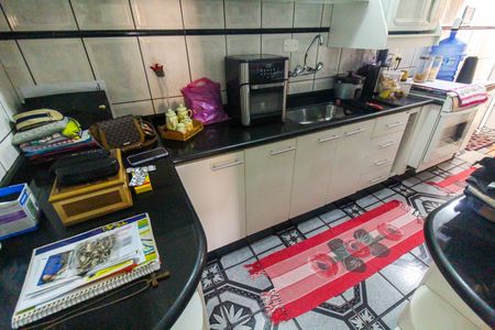 Casa para alugar com 220m², 3 quartos e 5 vagas Casa para alugar com 220m², 3 quartos e 5 vagasCozinha