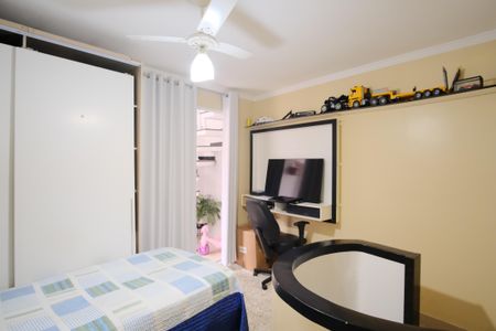 Casa de condomínio para alugar com 120m², 2 quartos e 1 vagaQuarto