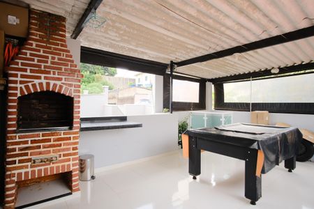 Casa de condomínio para alugar com 120m², 2 quartos e 1 vagaTerraço