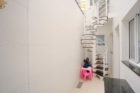 Casa de condomínio para alugar com 120m², 2 quartos e 1 vagaEntrada