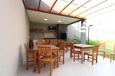 Apartamento à venda com 38m², 1 quarto e sem vagaÁrea comum - Churrasqueira