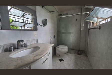 Apartamento para alugar com 240m², 4 quartos e 6 vagas