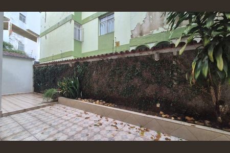 Apartamento para alugar com 240m², 4 quartos e 6 vagas