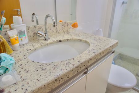 Apartamento para alugar com 62m², 2 quartos e 2 vagasBanheiro - Pia