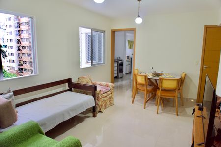 Apartamento para alugar com 62m², 2 quartos e 2 vagasSala