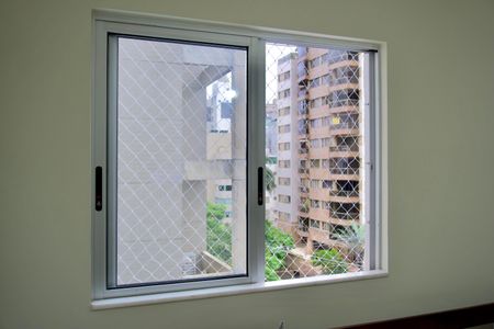 Apartamento para alugar com 62m², 2 quartos e 2 vagasSala - Janela