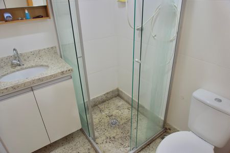 Apartamento para alugar com 62m², 2 quartos e 2 vagasSuíte - Banheiro