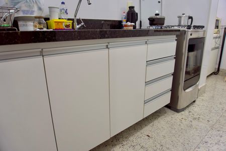 Apartamento para alugar com 62m², 2 quartos e 2 vagasCozinha - Armário