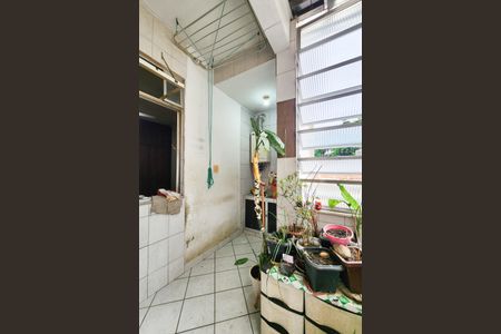 Apartamento para alugar com 85m², 2 quartos e 1 vagaÁrea de Serviço 