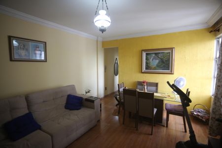Sala de apartamento à venda com 3 quartos, 110m² em Conjunto California, Belo Horizonte