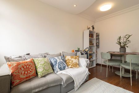 Apartamento para alugar com 55m², 2 quartos e 1 vaga Apartamento para alugar com 55m², 2 quartos e 1 vagaSala